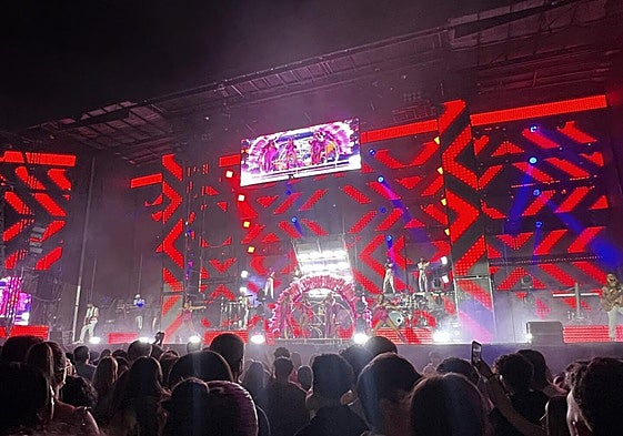 Así fue la actuación de la orquesta Paris de Noia en Guijuelo