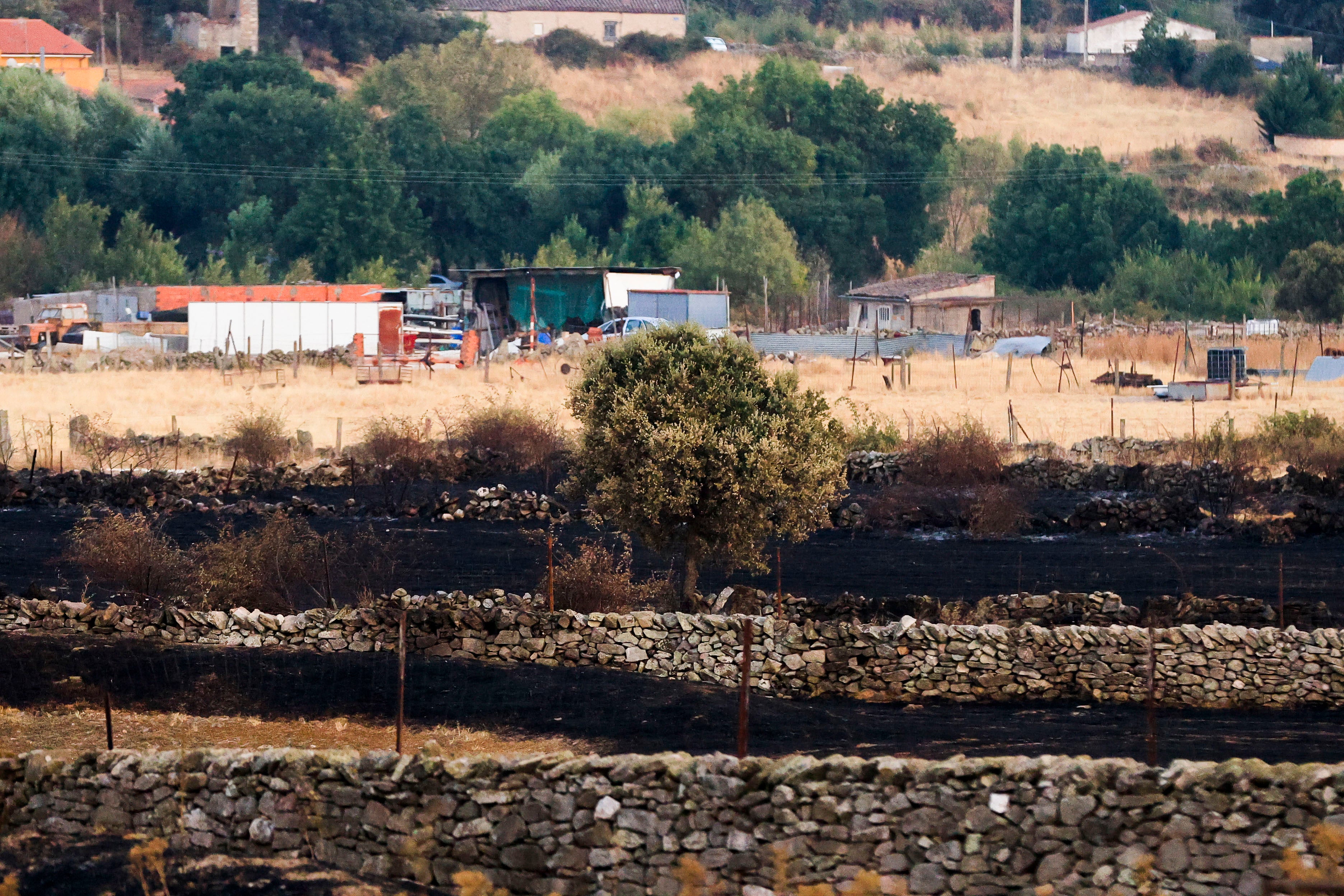 En imágenes, el rastro negro del mayor incendio de la provincia de Salamanca