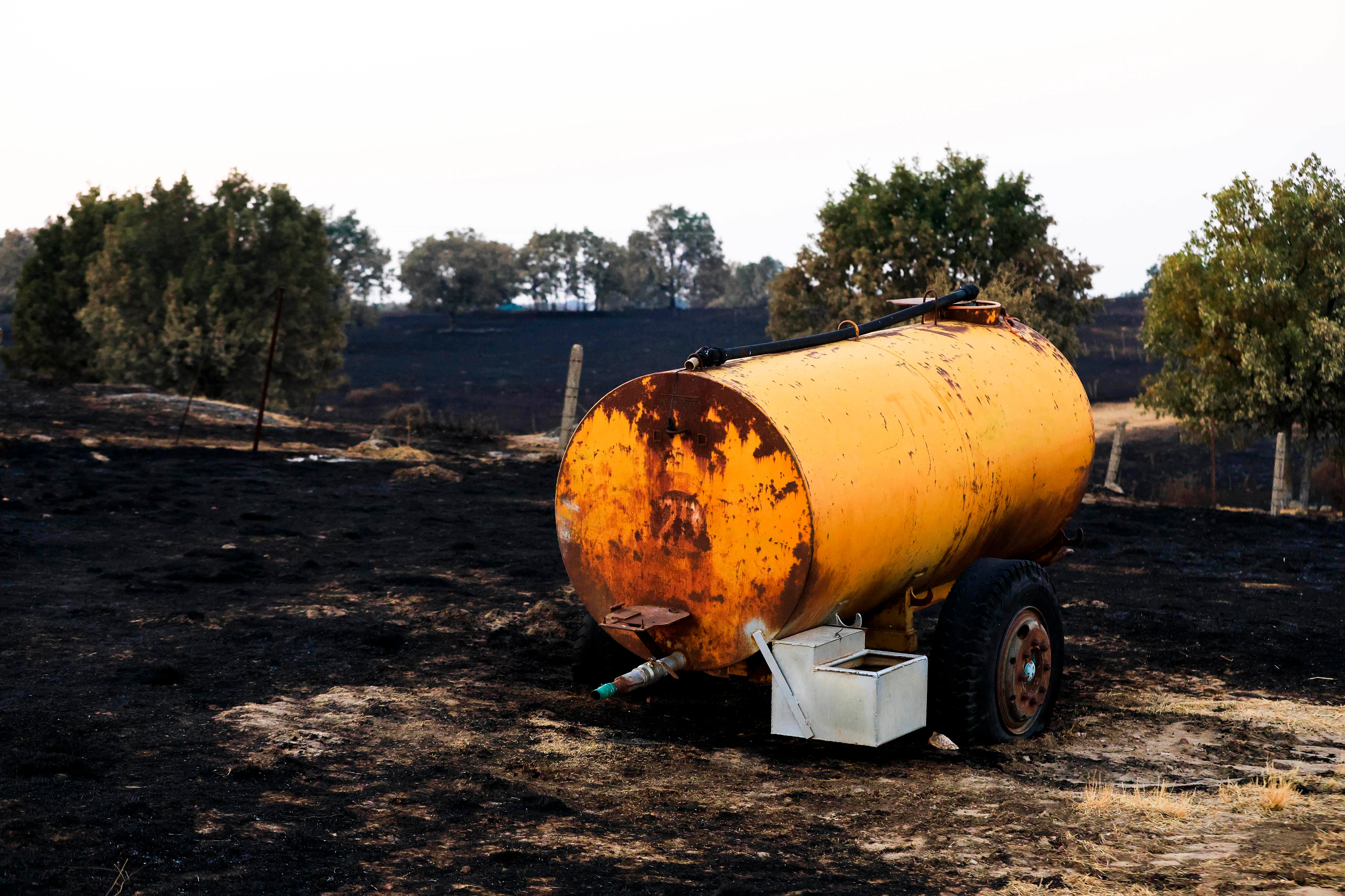 En imágenes, el rastro negro del mayor incendio de la provincia de Salamanca