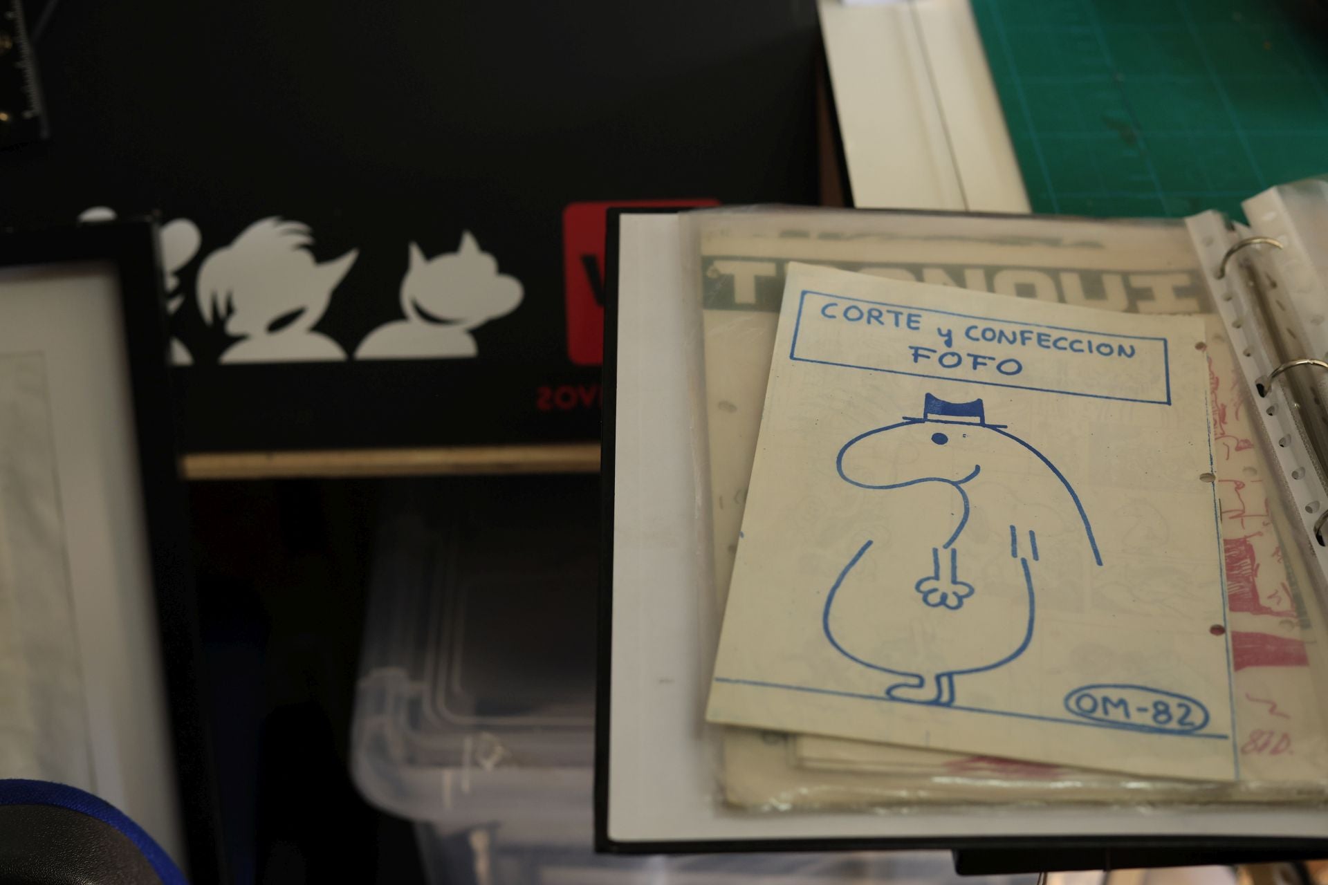 Entramos en el estudio de uno de los pioneros del cómic underground en Salamanca