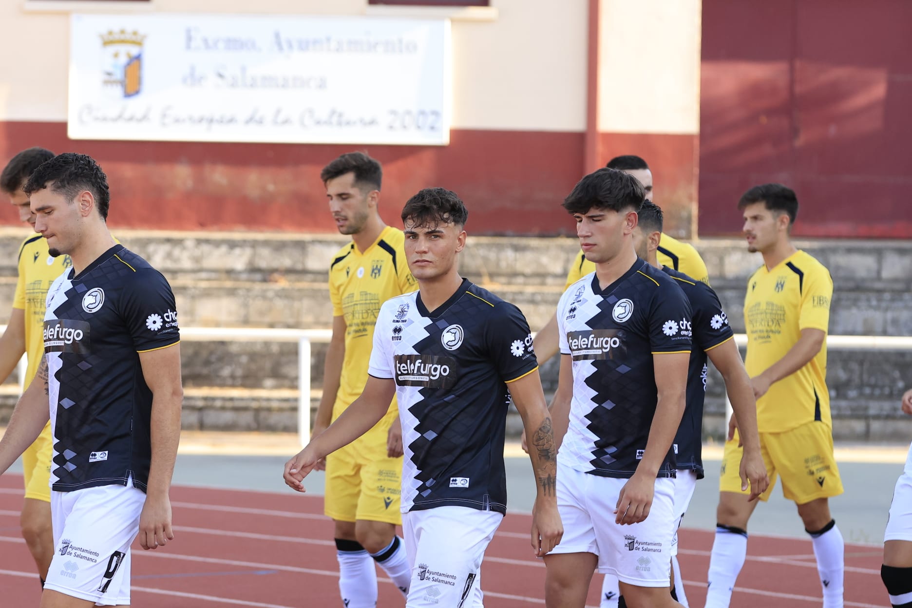 En imágenes, el partido entre Unionistas y el Mérida que honra a la extinta UDS