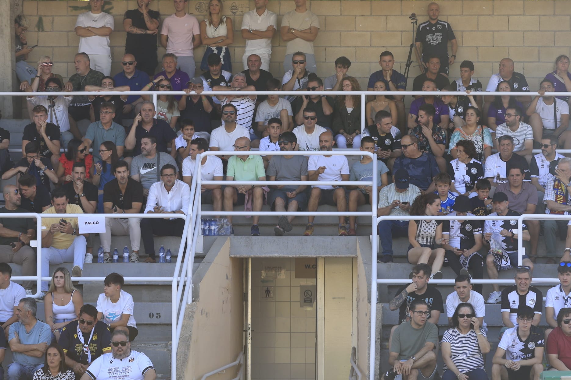 En imágenes, el partido entre Unionistas y el Mérida que honra a la extinta UDS