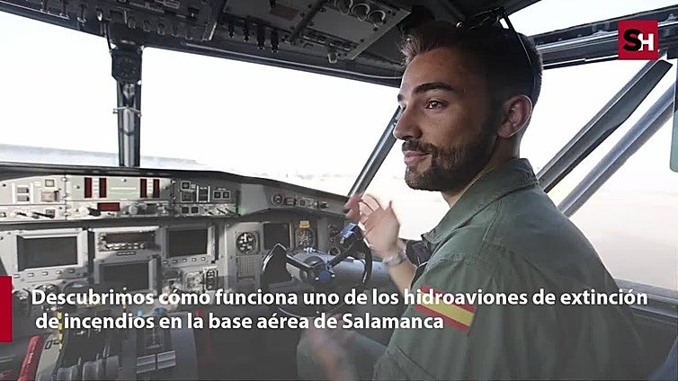 Nos subimos a un hidroavión en Matacán para conocer cómo funciona ante la lucha contra un incendio