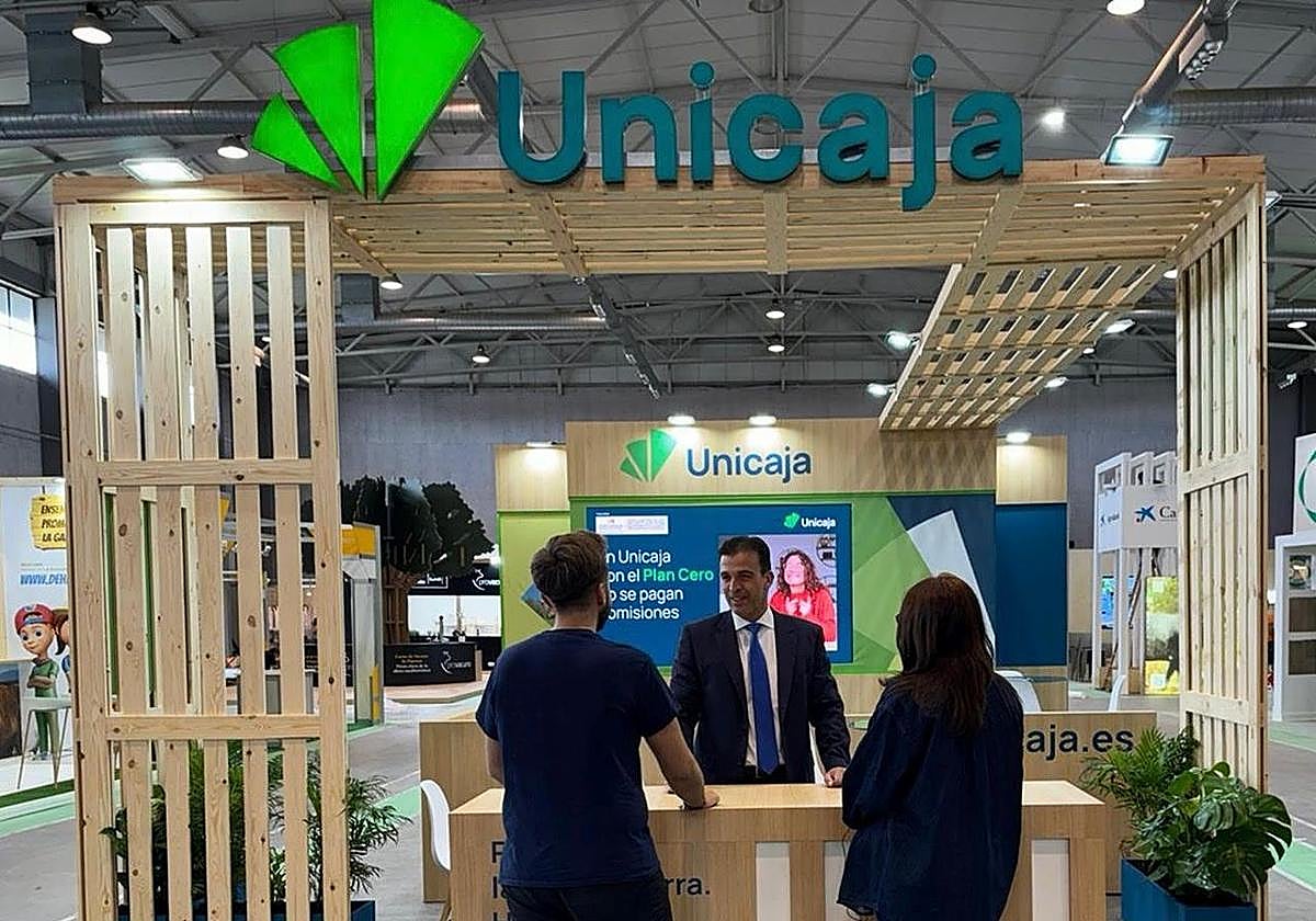 Stand de Unicaja en la feria Salamaq.