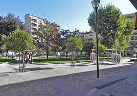 La plaza de Julián Sánchez 'El Charro' albergar un parkng bajo su superficie.