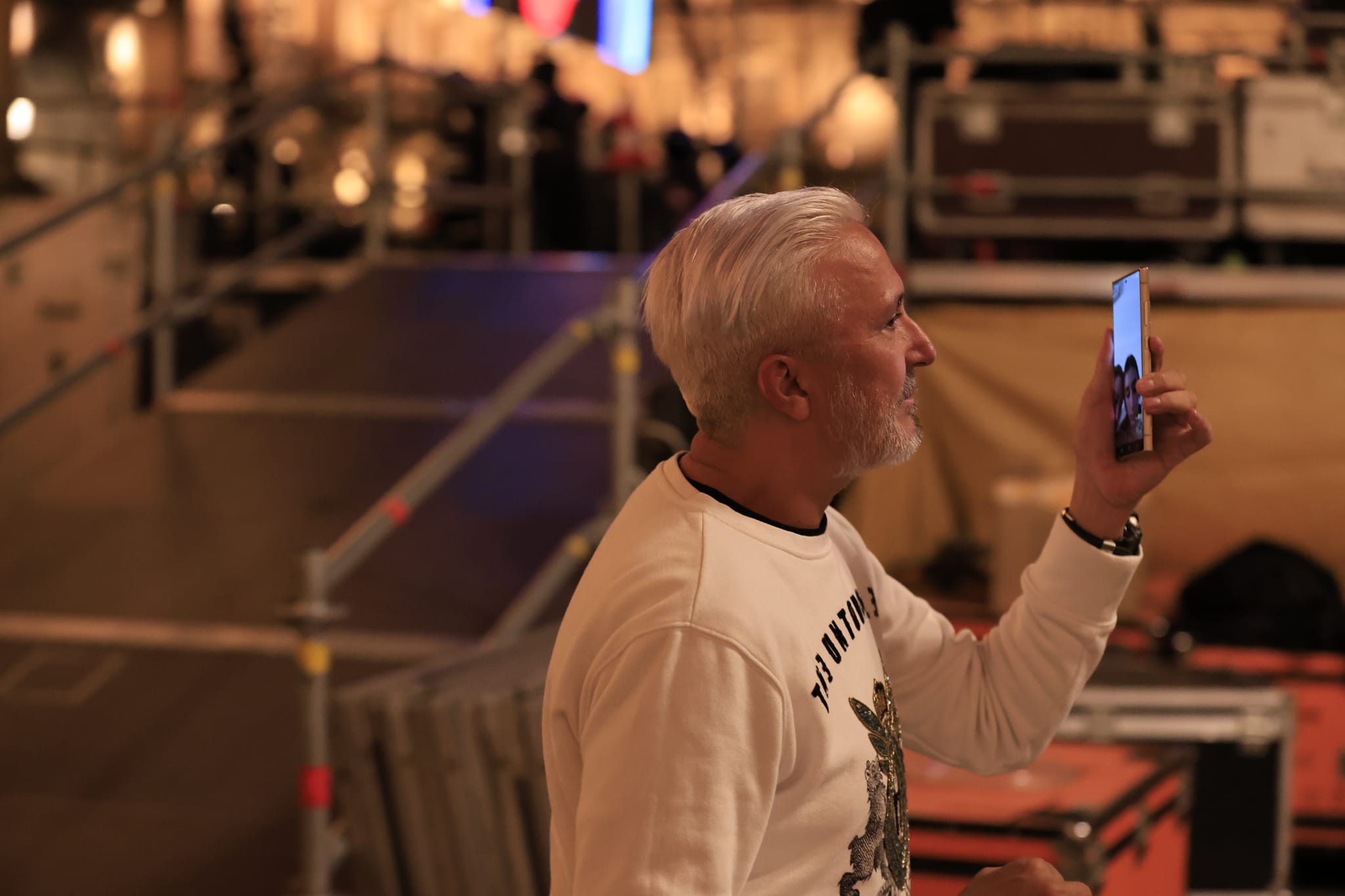 &#039;Los 40Sessions&#039; ponen a bailar y saltar a la juventud de Salamanca