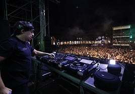 'Los 40Sessions' ponen a bailar y saltar a la juventud de Salamanca