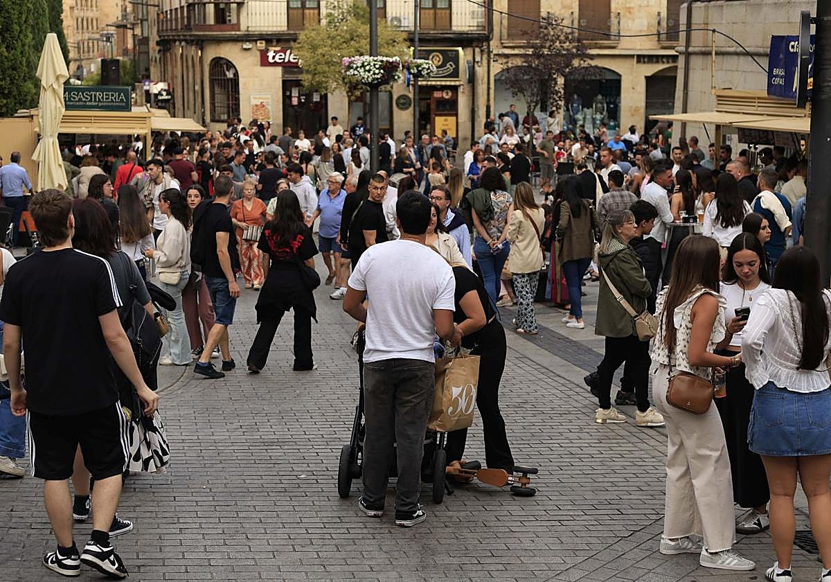 Feria de Día en la plaza del Mercado.