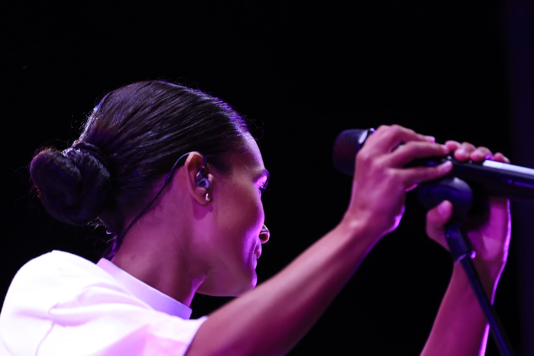 Marta Santos conquista la Plaza Mayor con su flamenco pop