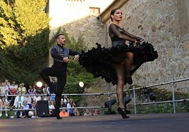 Espectáculo 'Extractos de Querencia' en los Jardines de Santo Domingo