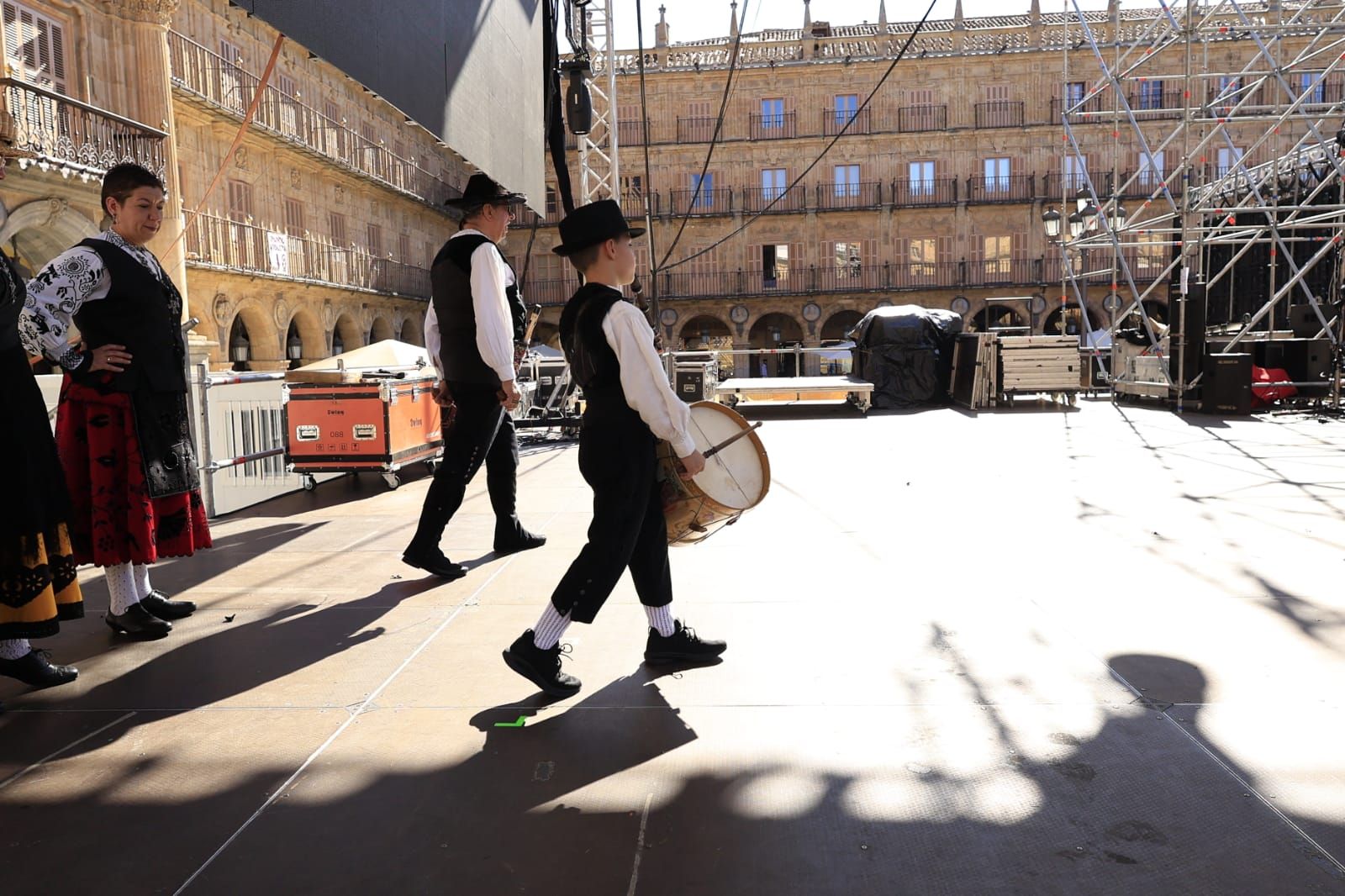 Los charros se reunen en torno a la tradición en el Día del Tamborilero en Salamanca