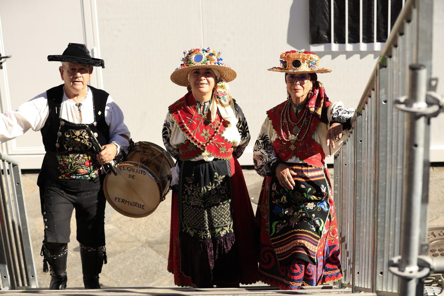 Los charros se reunen en torno a la tradición en el Día del Tamborilero en Salamanca