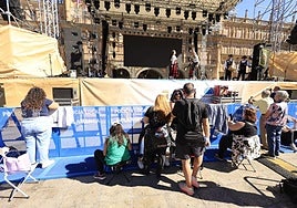 Fans de Europe esperando para el concierto que tendrá lugar a las 22:00 horas