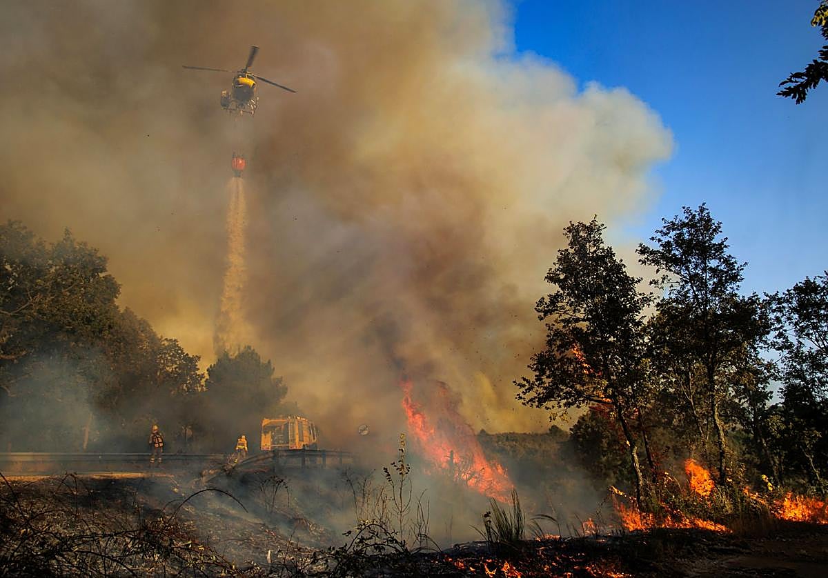 Incendio forestal en El Payo el pasado mes de agosto.