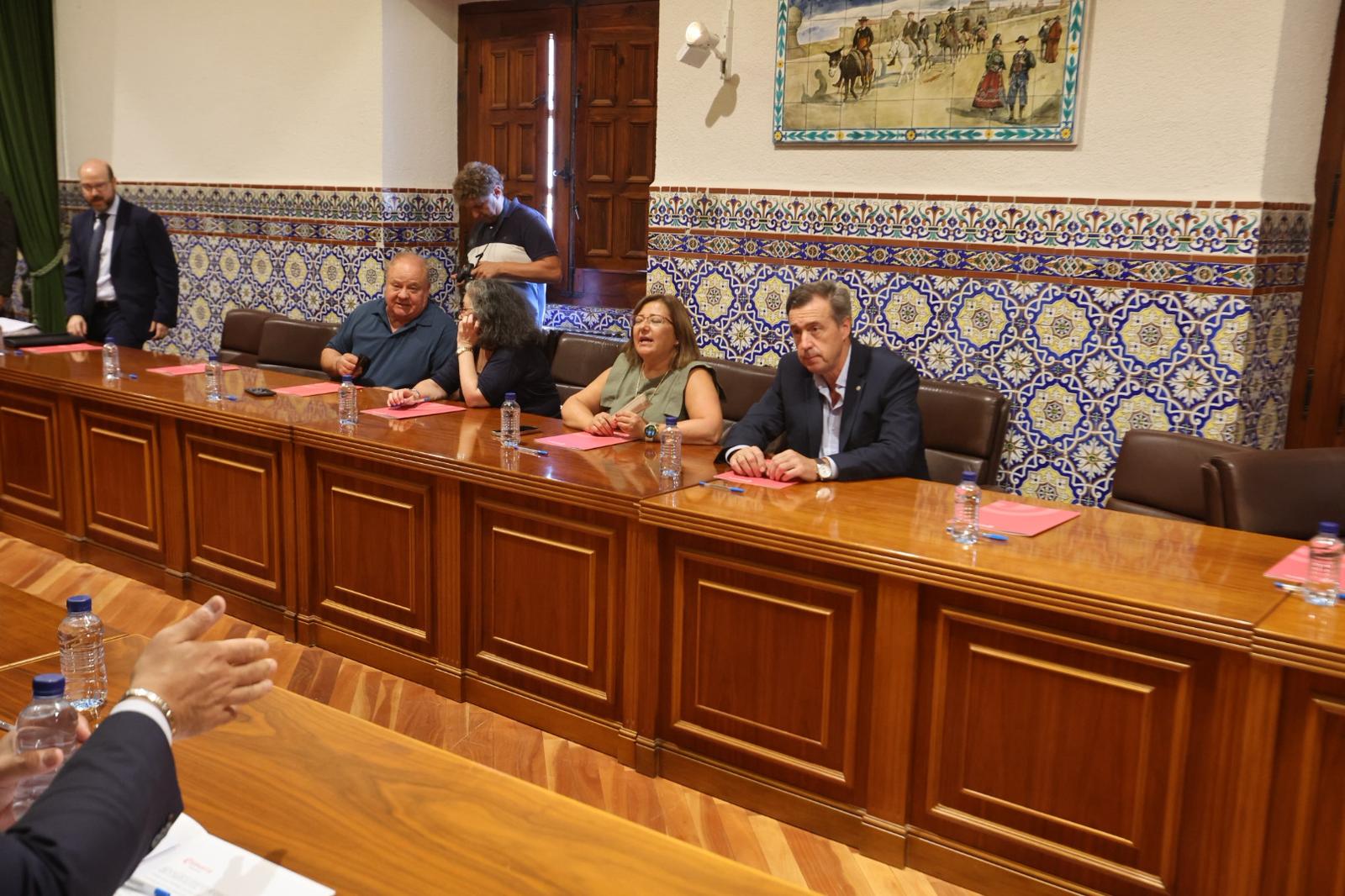 La Cámara designa al presidente que deberá convocar elecciones