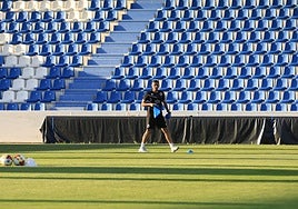 El campo del Reina Sofía, listo para el entrenamiento.