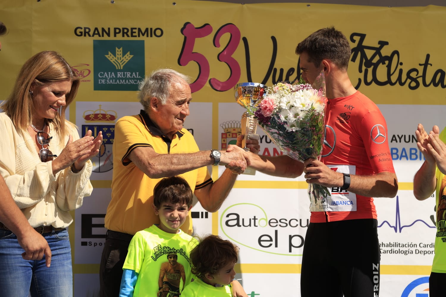 Gari Ugarte se lleva la crono en la capital y es el nuevo campeón de la Vuelta a Salamanca