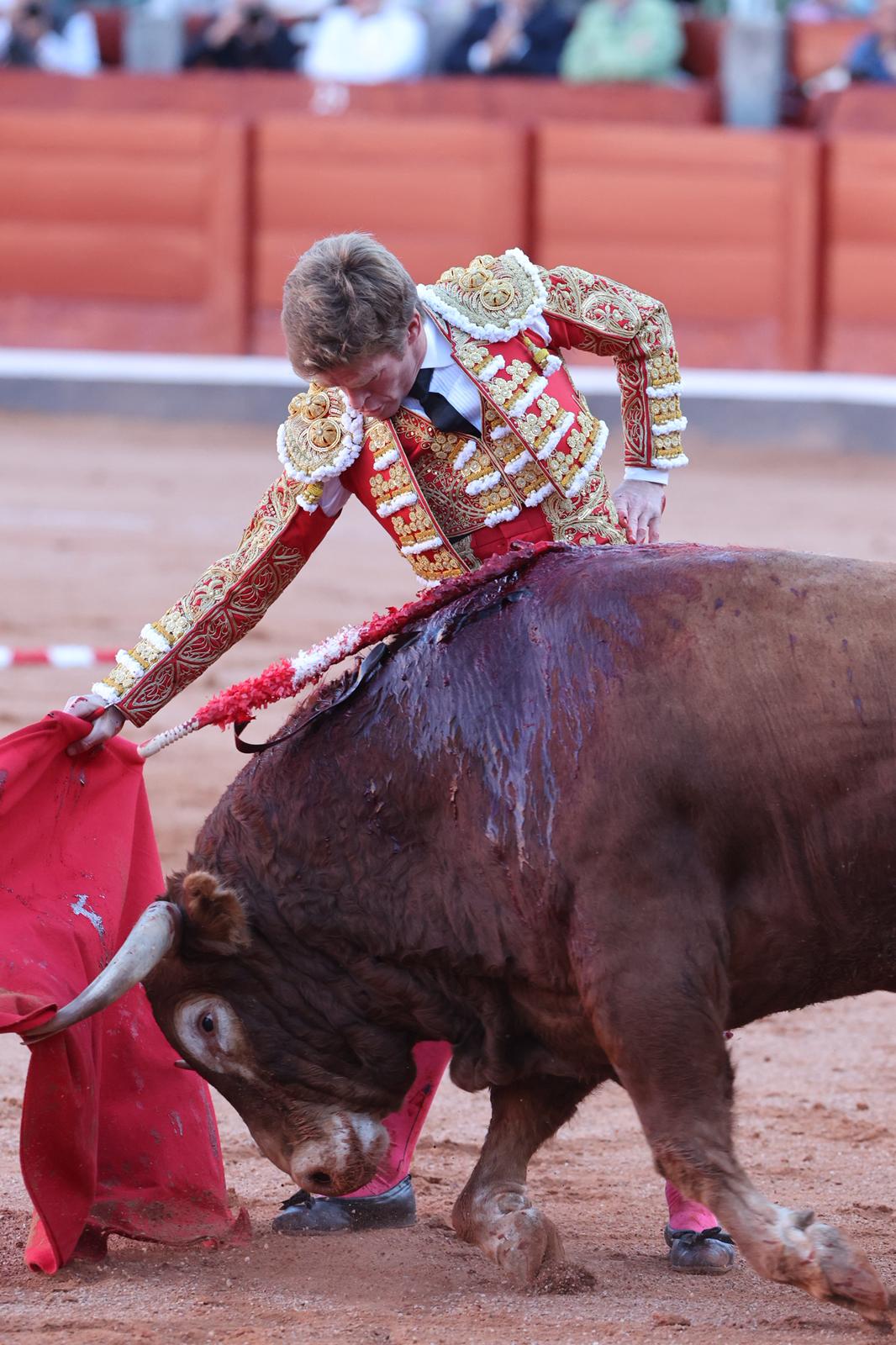La Glorieta se queda sin puerta grande y Morante se va de vacío