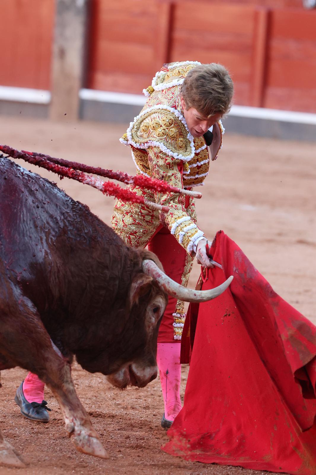 La Glorieta se queda sin puerta grande y Morante se va de vacío