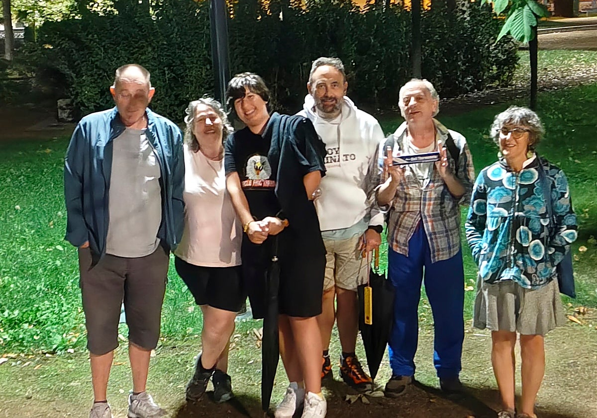 Imagen principal - El termómetro de las calles de Salamanca: de una infernal plaza &#039;dura&#039; al &#039;paraíso&#039; de un parque con árboles