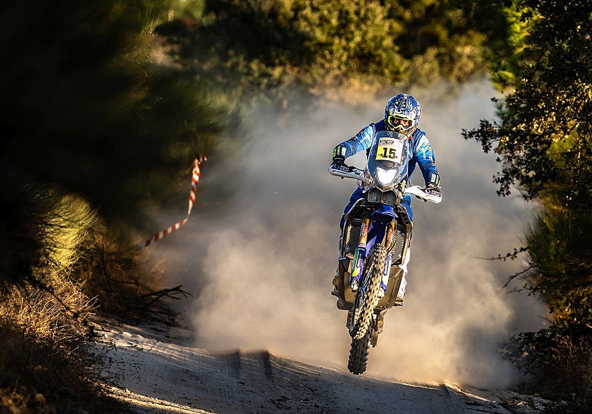 Lorenzo Santolino durante la etapa.