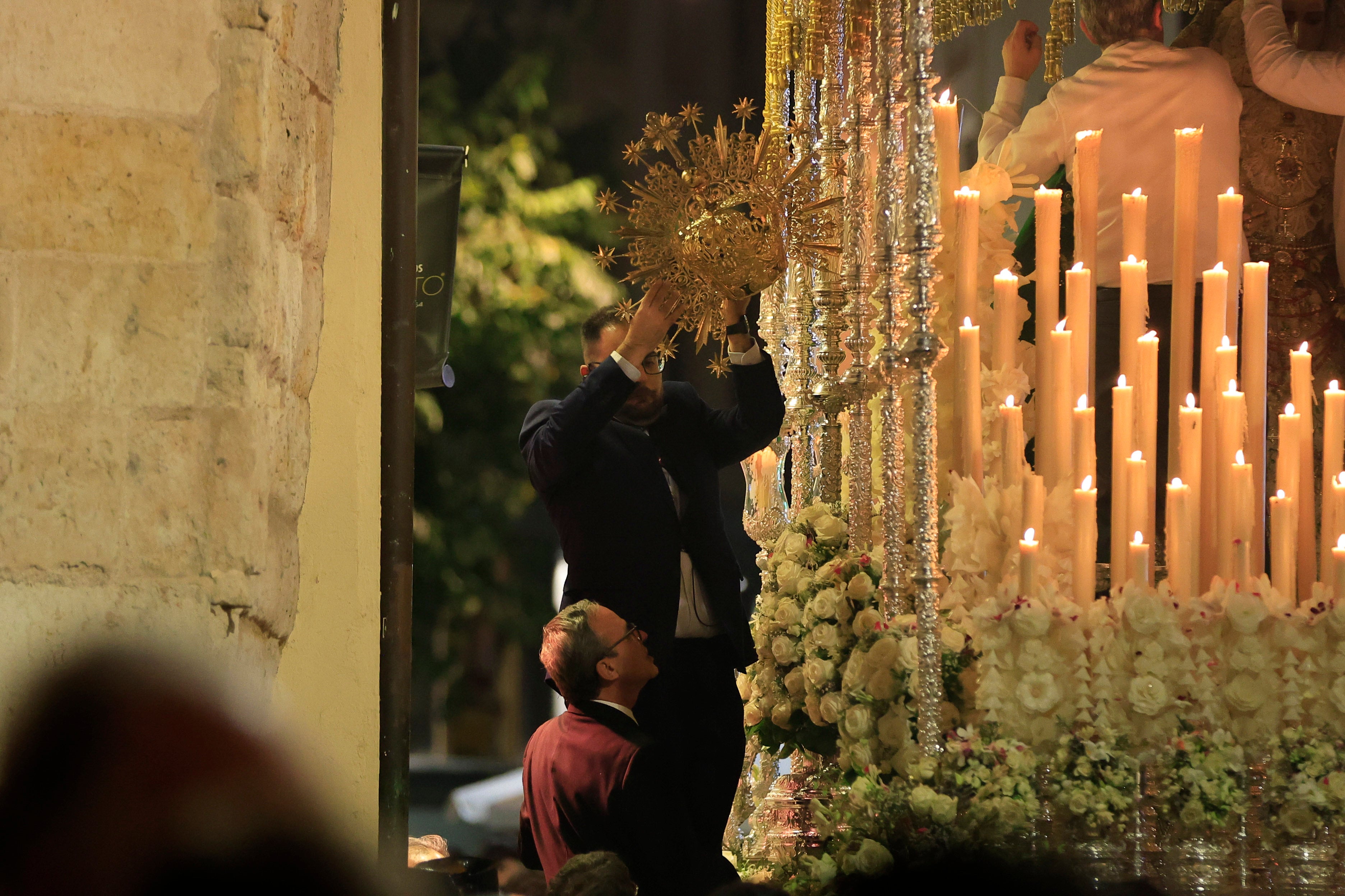 La procesión extraordinaria de la Esperanza, en imágenes