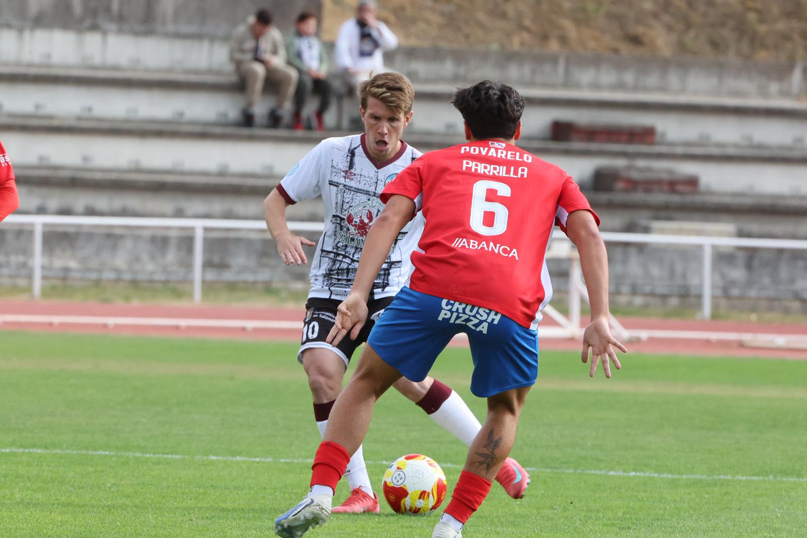El Salamanca CF UDS vence al Ourense con un gol en el descuento