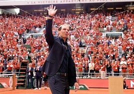 Rafael Nadal, durante el homenaje que recibió en Roland Garros por su retirada.