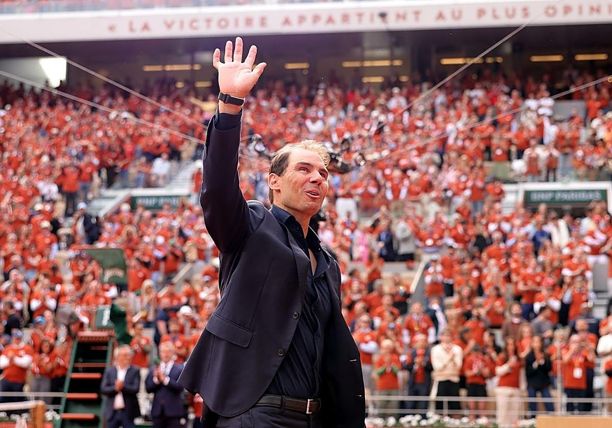 Rafael Nadal, durante el homenaje que recibió en Roland Garros por su retirada.