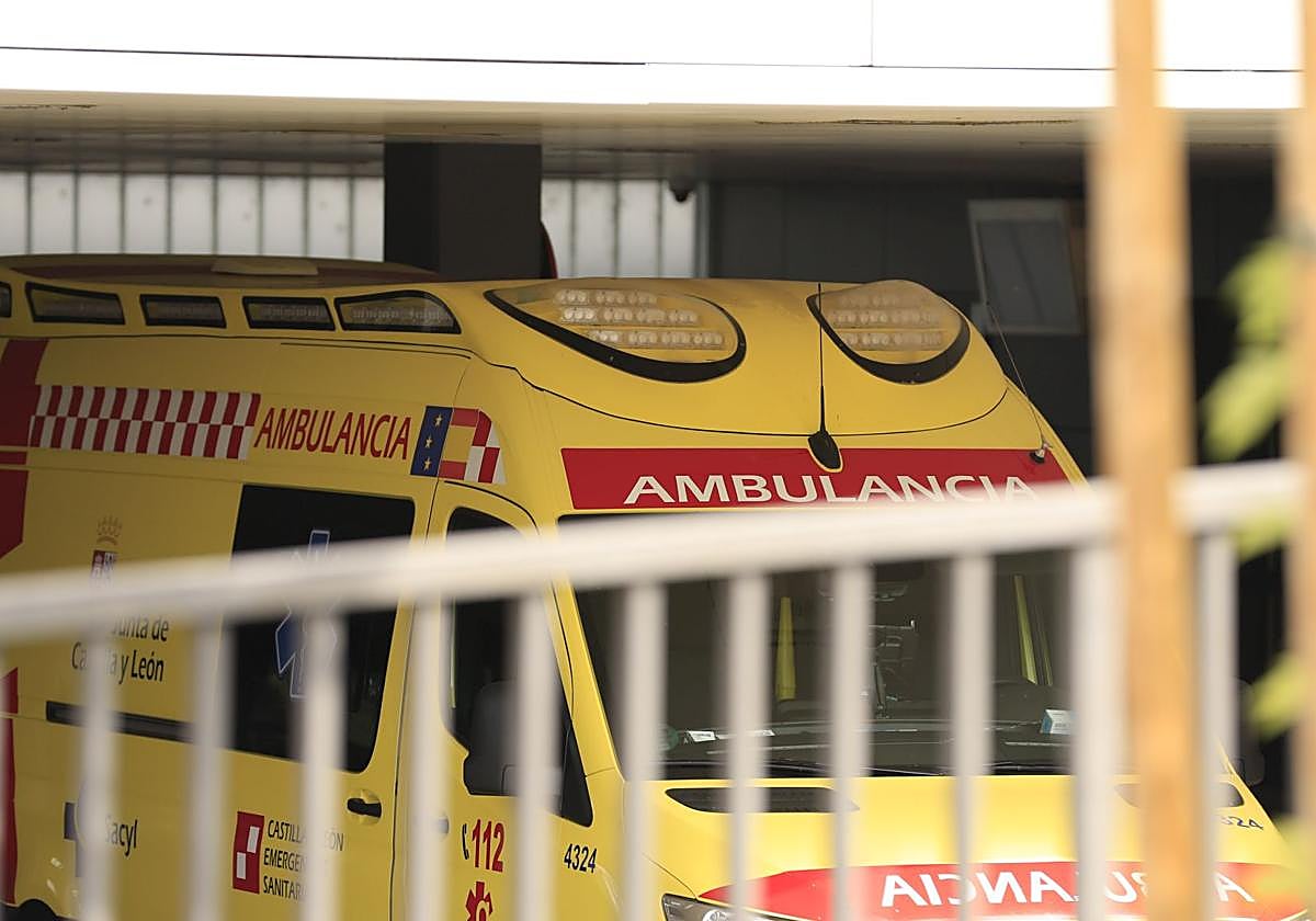 Ambulancia de Sacyl en una imagen de archivo.