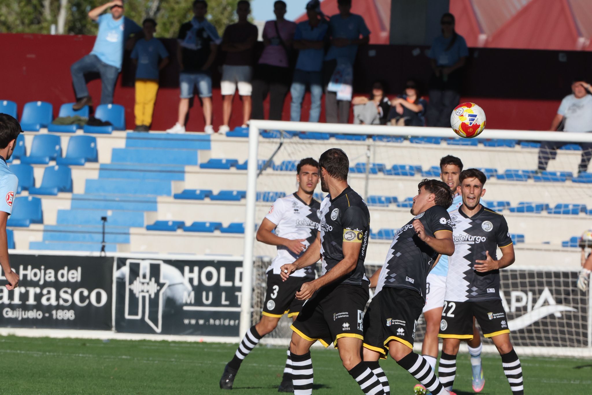 El partido entre Unionistas de Salamanca y Celta B, en imágenes