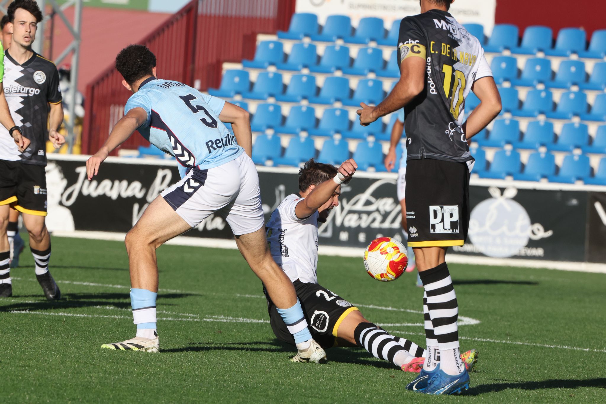 El partido entre Unionistas de Salamanca y Celta B, en imágenes