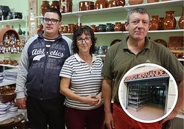 Teresa junto a su marido y a su hijo en el local ubicado en la calle Conde de Cabarrús.