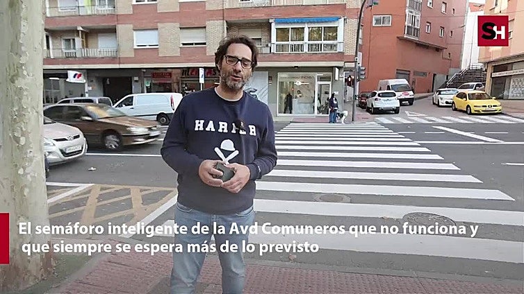 Un semáforo 'inteligente' tres horas en rojo para los peatones