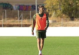 Gastón Valle en su primer entrenamiento como jugador de Unioistas de Salamanca.