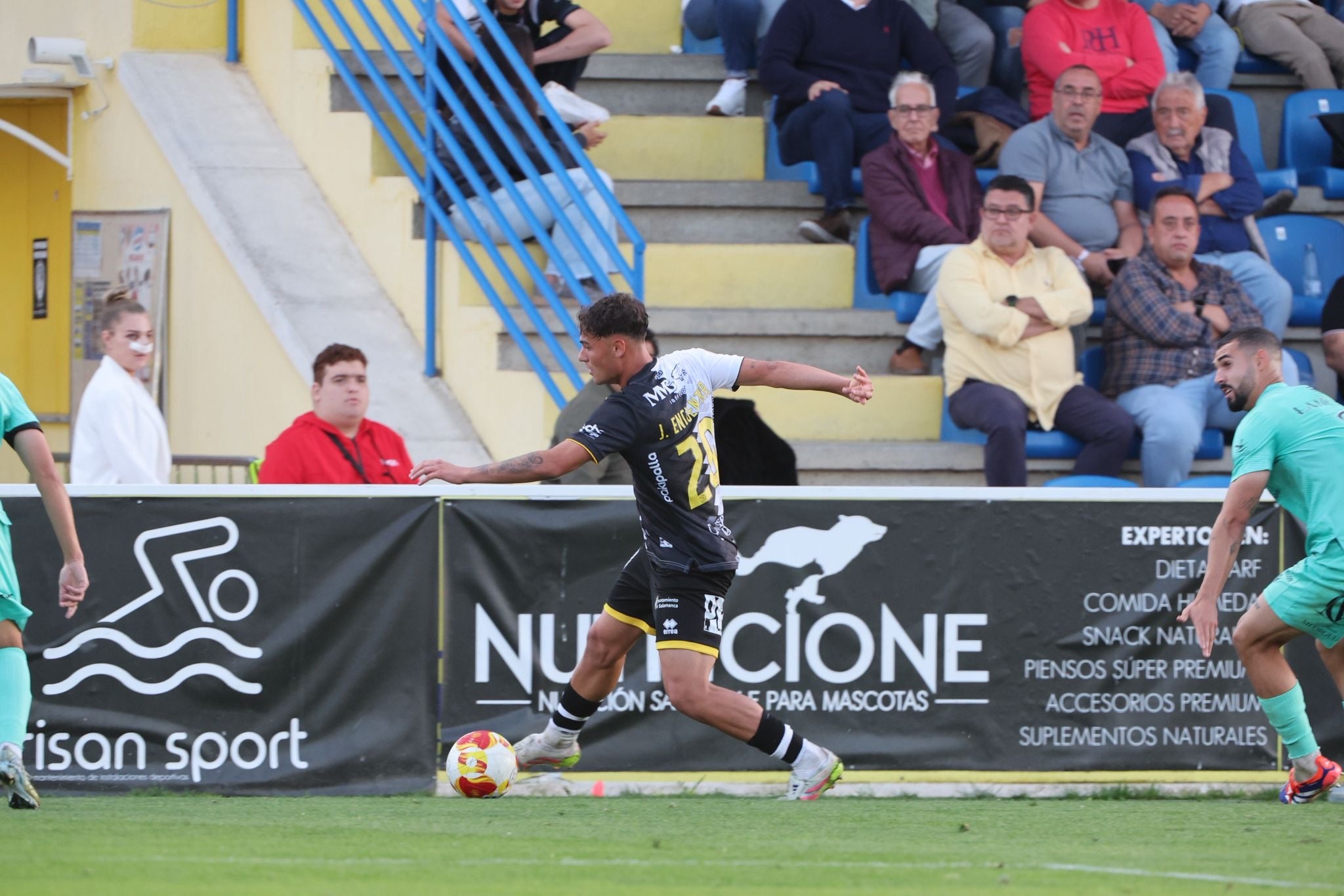 El partido entre Unionistas CF y la AD Mérida, en imágenes