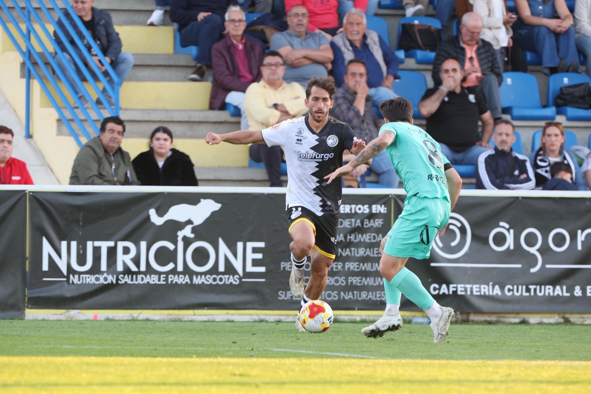 El partido entre Unionistas CF y la AD Mérida, en imágenes