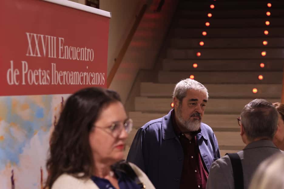 Homenaje a la poesía de Carlos Aganzo y Gabriel Chávez Casazola en Salamanca