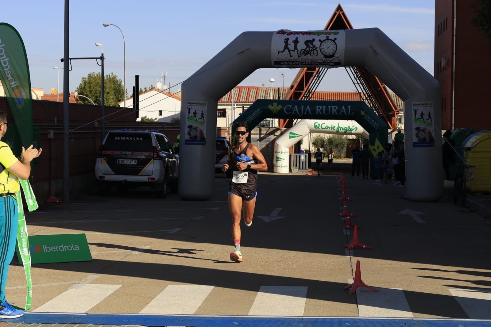 La III Carrera Solidaria de la Guardia Civil en Salamanca, en imágenes