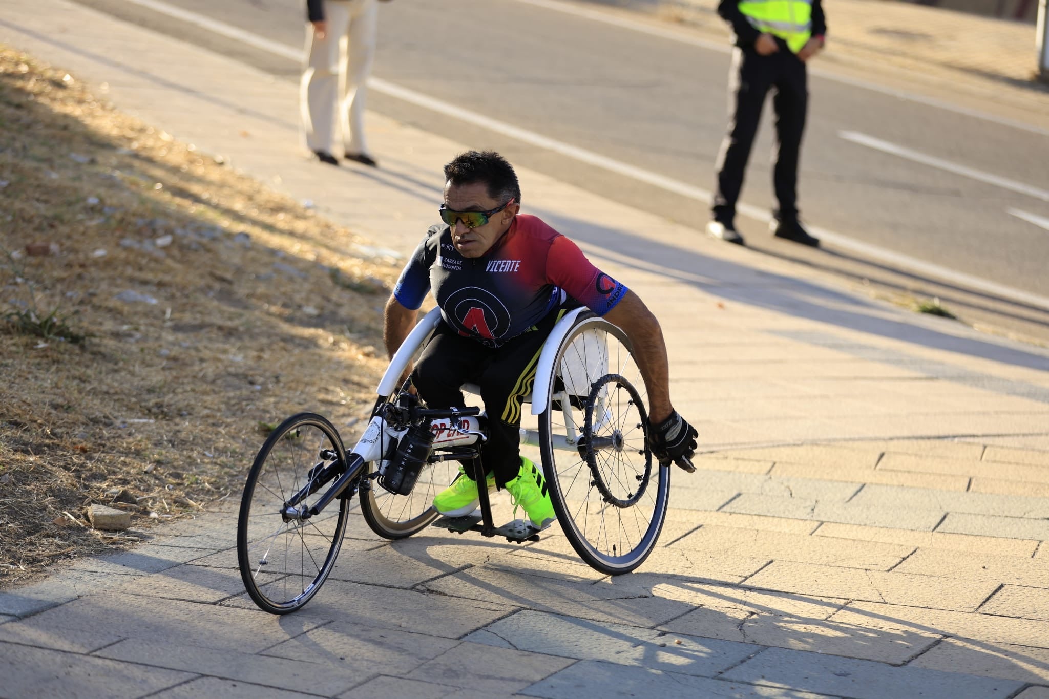 La III Carrera Solidaria de la Guardia Civil en Salamanca, en imágenes