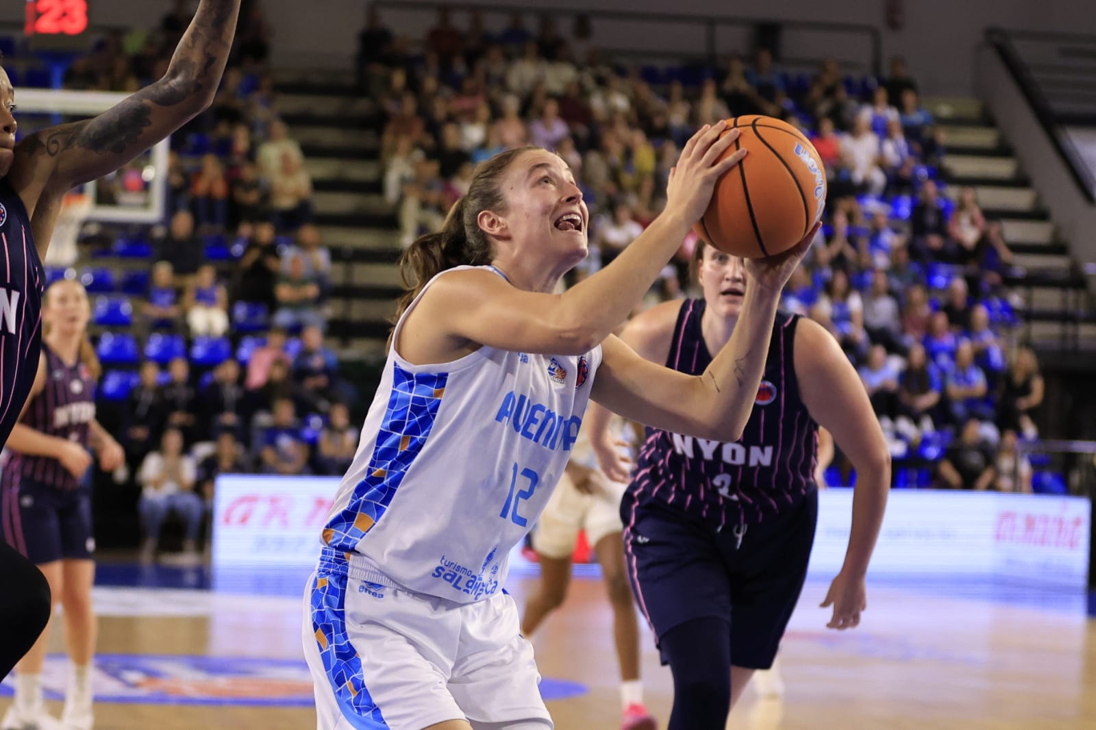 El Avenida - Nyson Basket, en imágenes