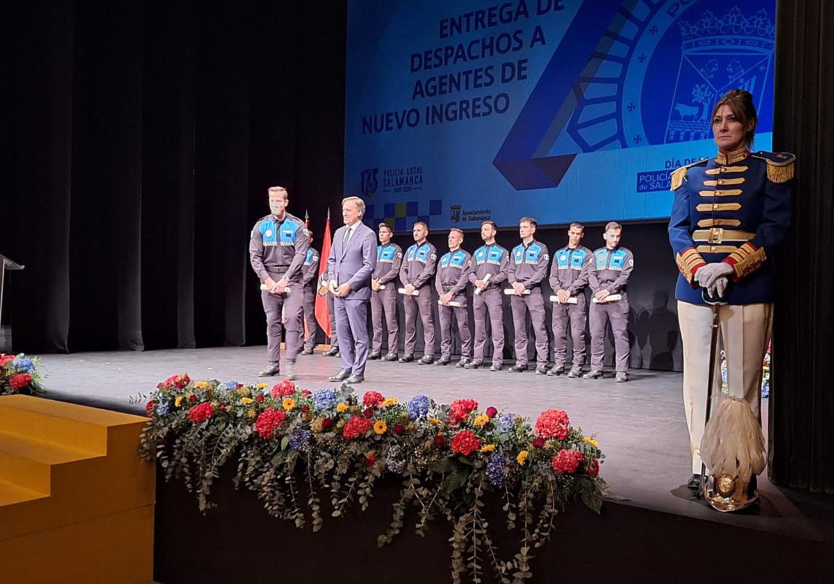 Celebración del acto con motivo del Día de la Policía Local