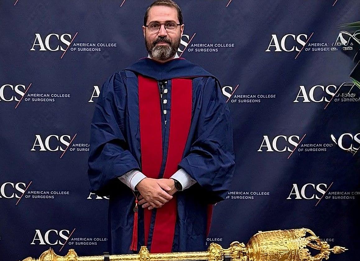 El doctor Francisco Blanco Antona, jefe del Servicio de Cirugía General y del Aparato Digestivo del Complejo Asistencial Universitario de Salamanca.