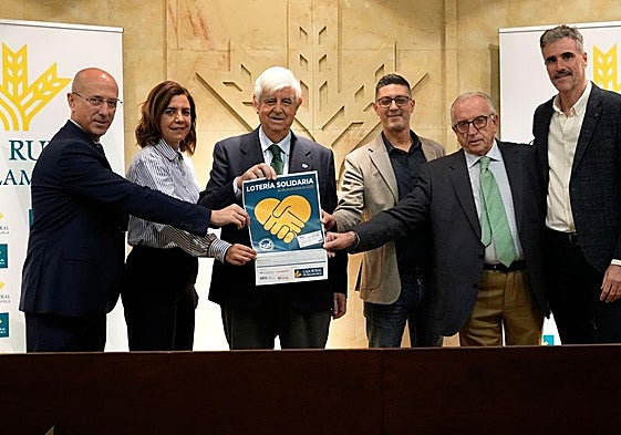 Presentación de la Lotería Solidaria.