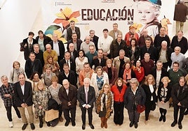 Entrega de diplomas a los profesores honoríficos de Castilla y León del pasado curso.
