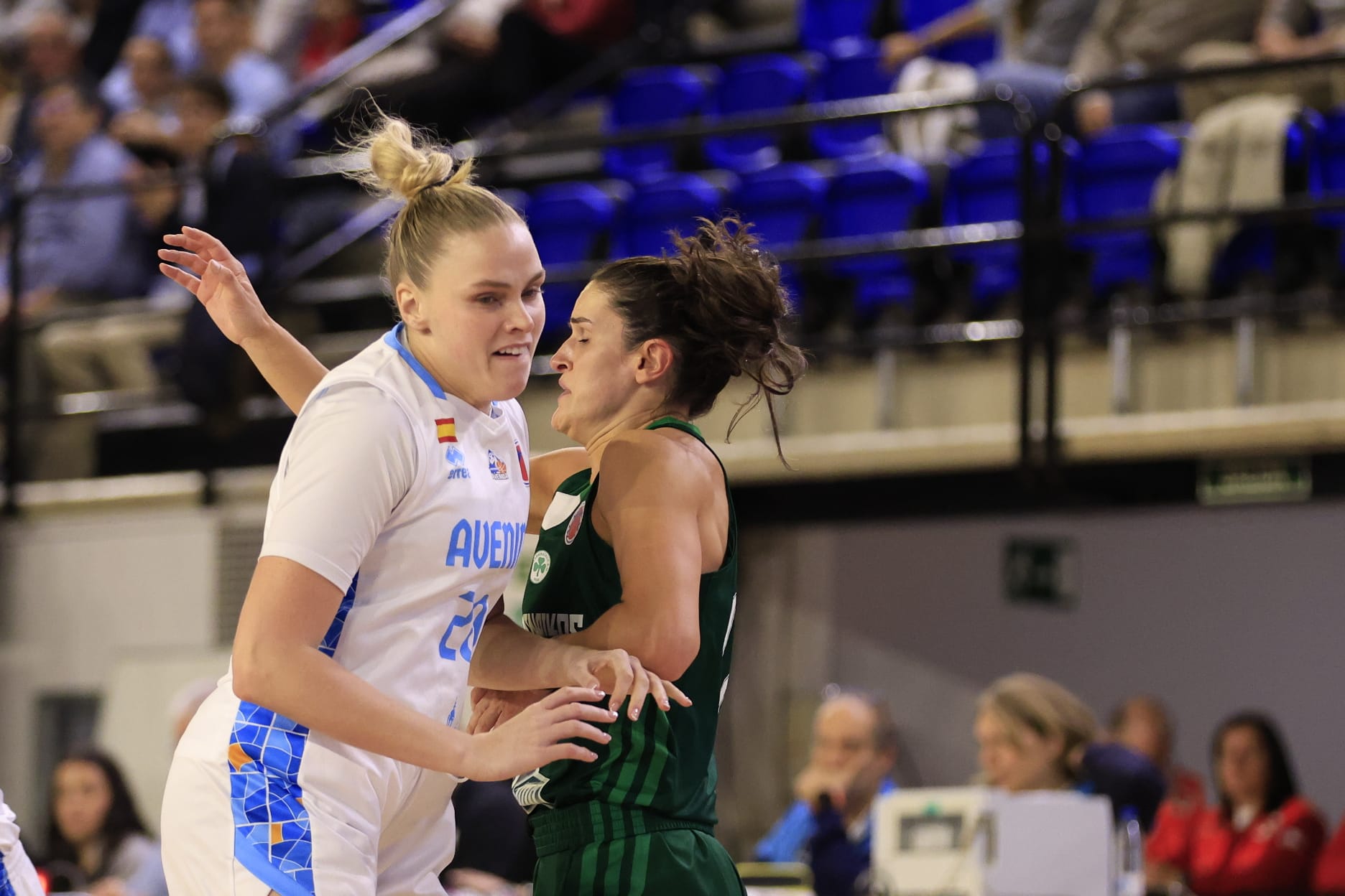 El partido entre Avenida y el Panathinaikos, en imágenes