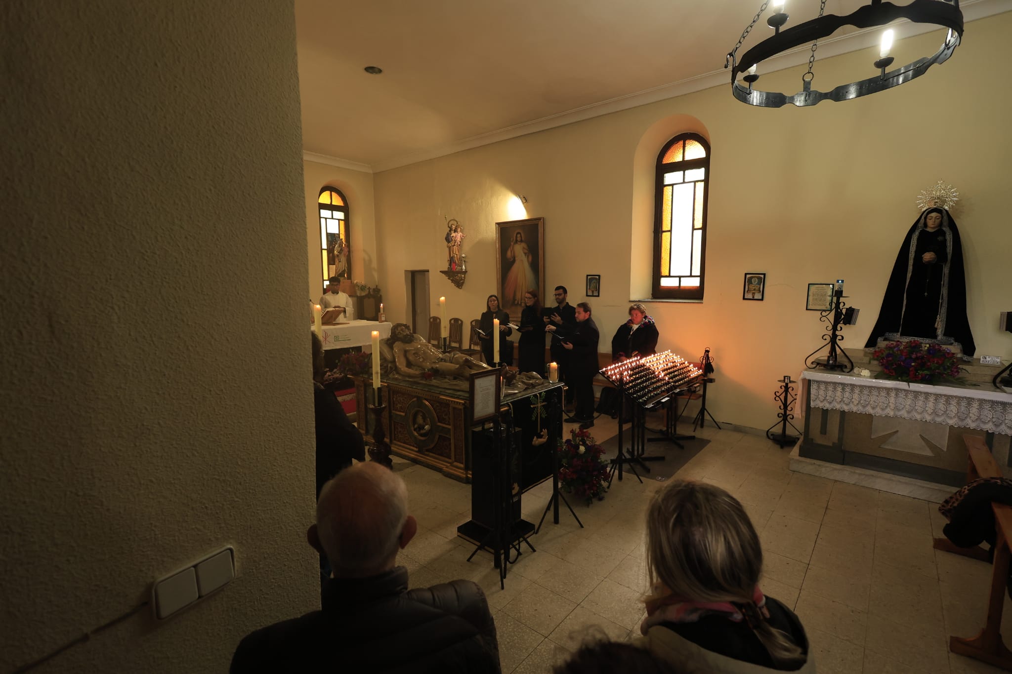 El día de Todos los Santos se celebra bajo el paraguas en Salamanca