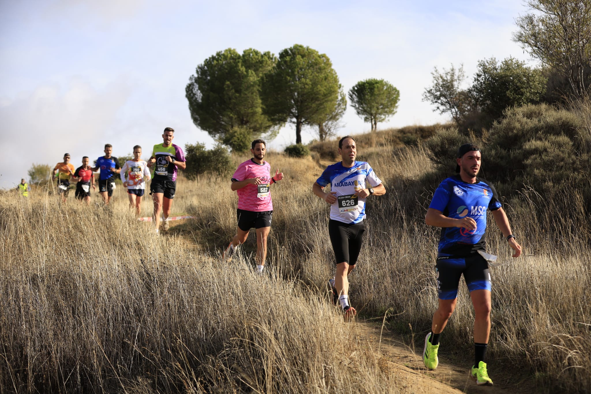 Isaac Hernández y Verónica Sánchez, vencedores de la primera jornada de la Liga de Cross Cabrerizos