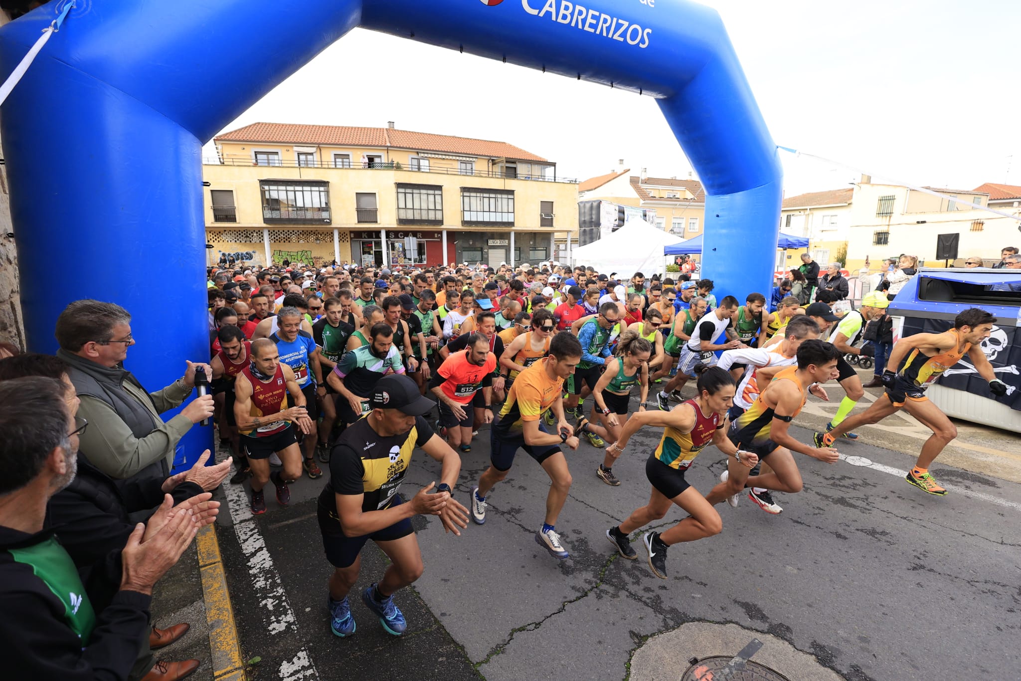 Isaac Hernández y Verónica Sánchez, vencedores de la primera jornada de la Liga de Cross Cabrerizos