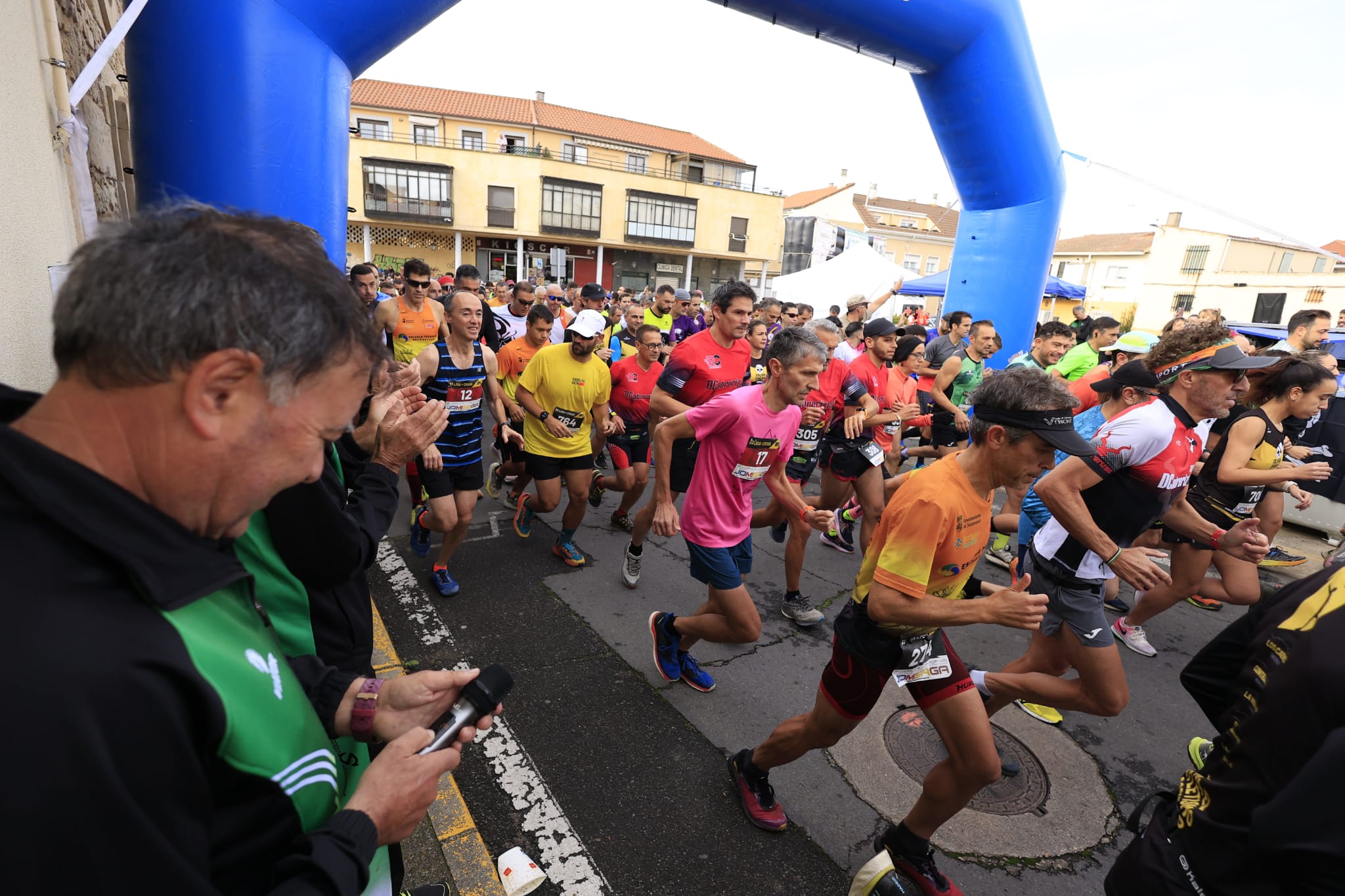 Isaac Hernández y Verónica Sánchez, vencedores de la primera jornada de la Liga de Cross Cabrerizos